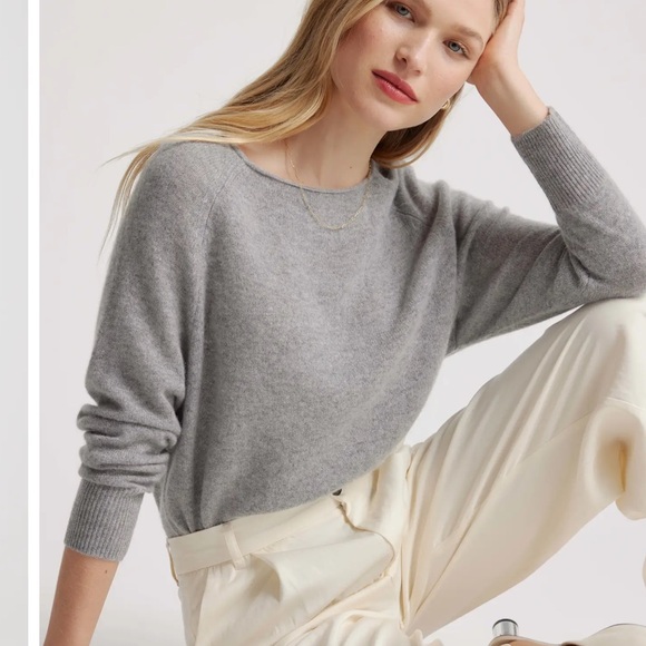 Quince Gray Crew Neck Sweater - Picture 3 of 11